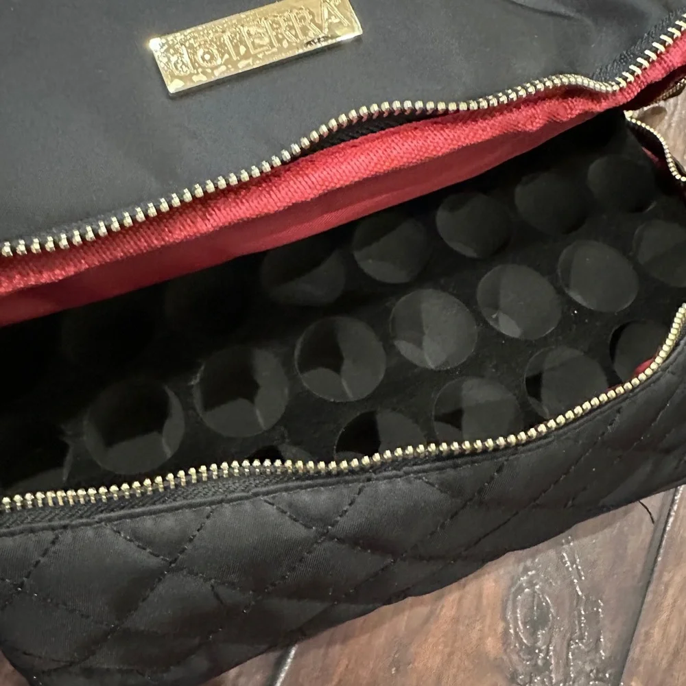 DŌTERRA BRANDED BACKPACK – BLACK